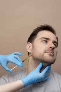 doctor-injecting-patient-with-prp