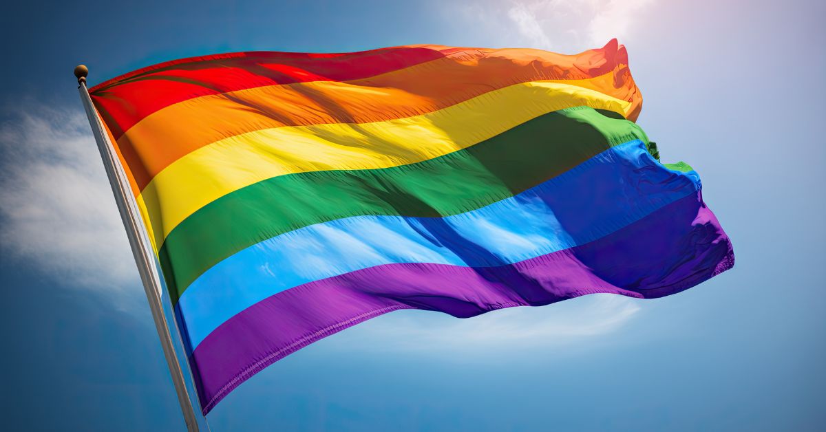 ธงสีรุ้ง สัญลักษณ์ของความหลากหลายทางเพศ